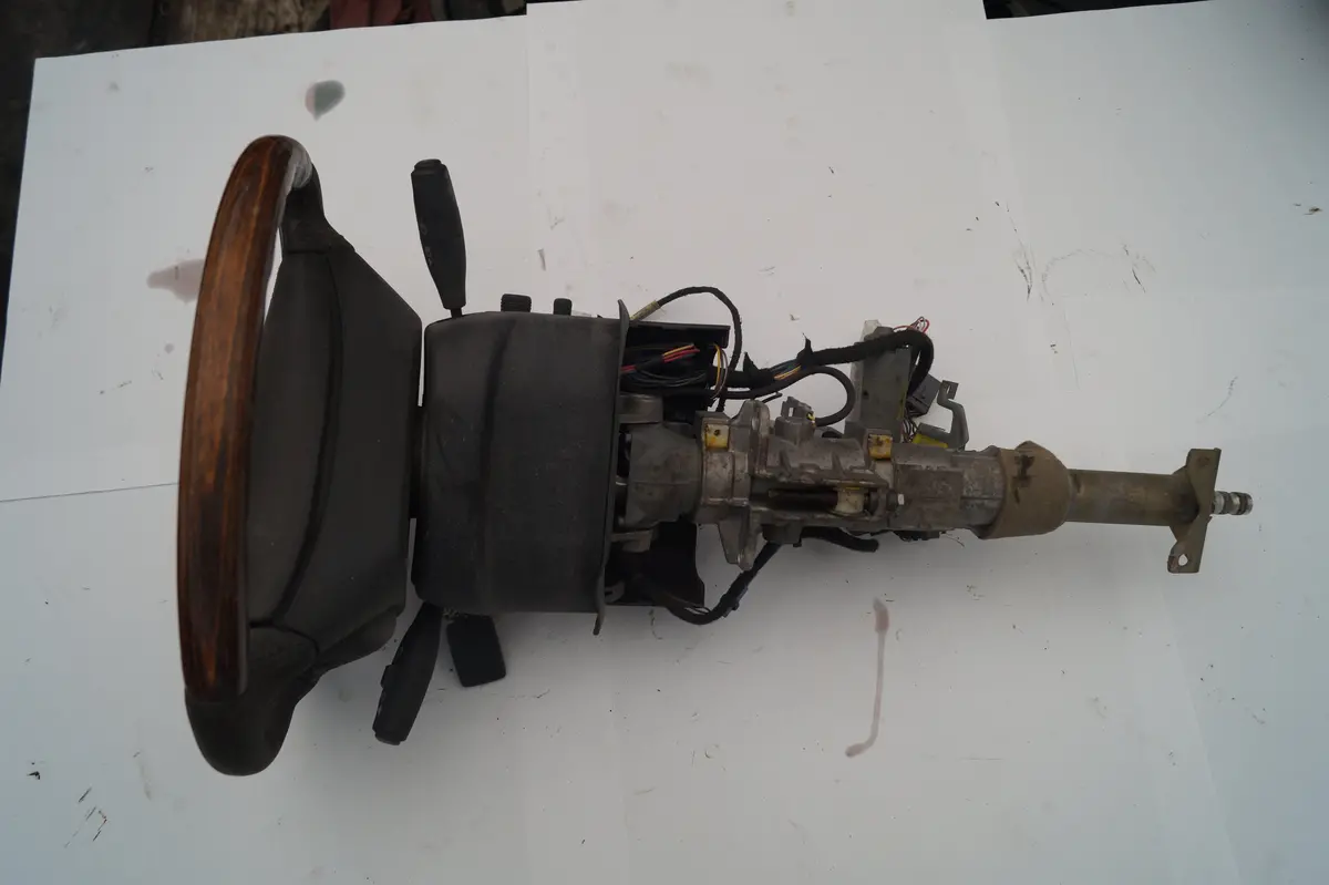 Used Jaguar Steering Column Part #Hja9261af. Fits Jaguar Xj8,Xjr,Xk8,Xkr 1998-2003 2
