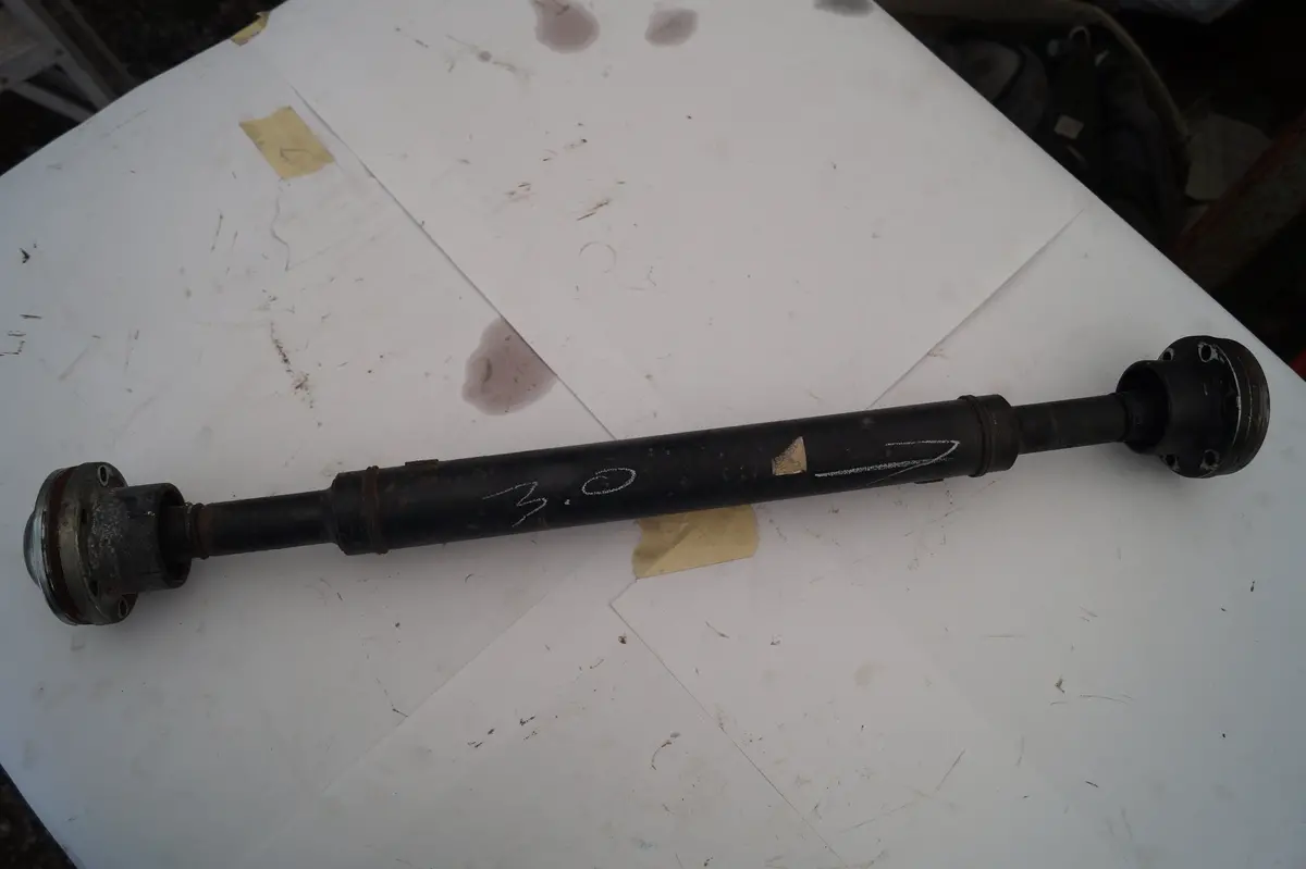 Used Jaguar Front Drive Shaft Part #C2d20009. Fits Jaguar Xj,Xf,F Type, 2013-2019 1
