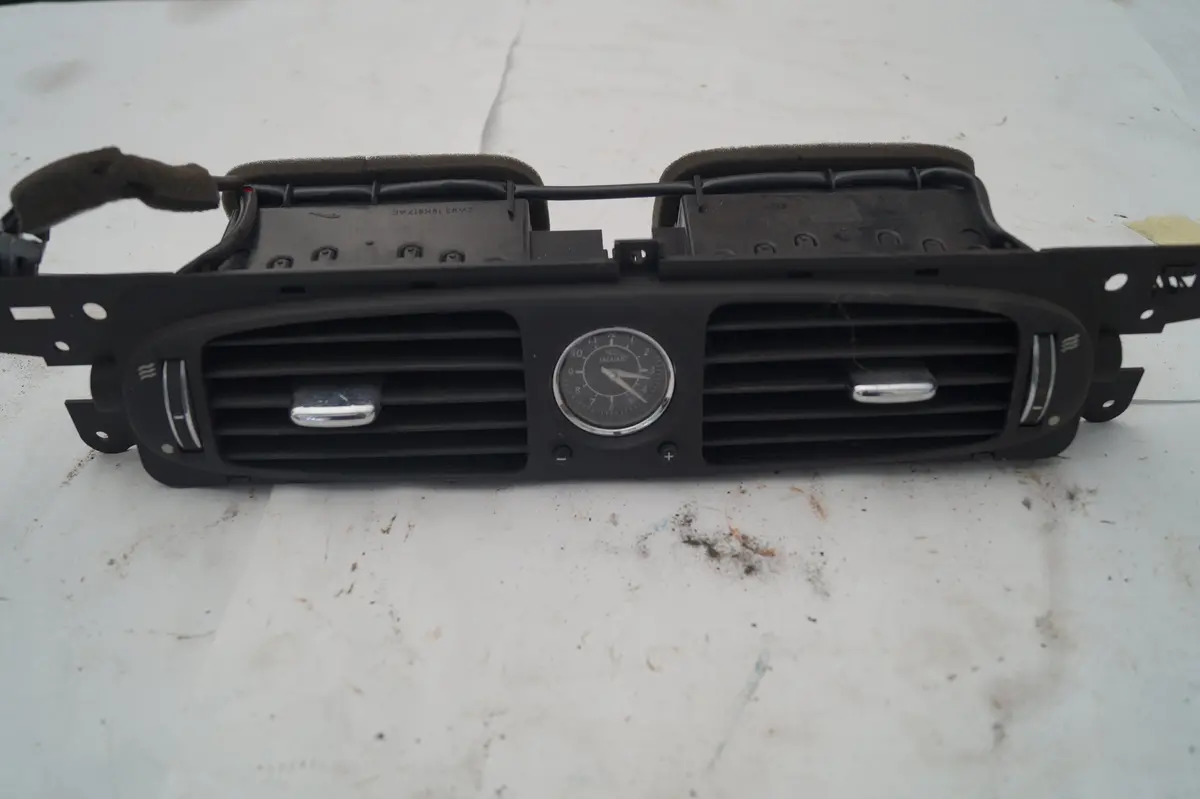 Used Jaguar Dashboard Vent Part #C2c24297. Fits Jaguar Xj8,Super V8,Vdo 2005-2009 1
