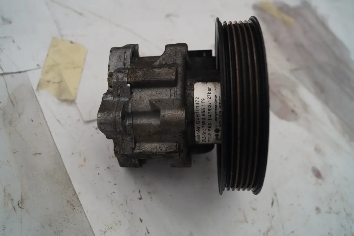 Used Land Rover Power Steering Pump Part #Qvb101472. Fits Land Rover Freelander 2.5L 2002-2005 2