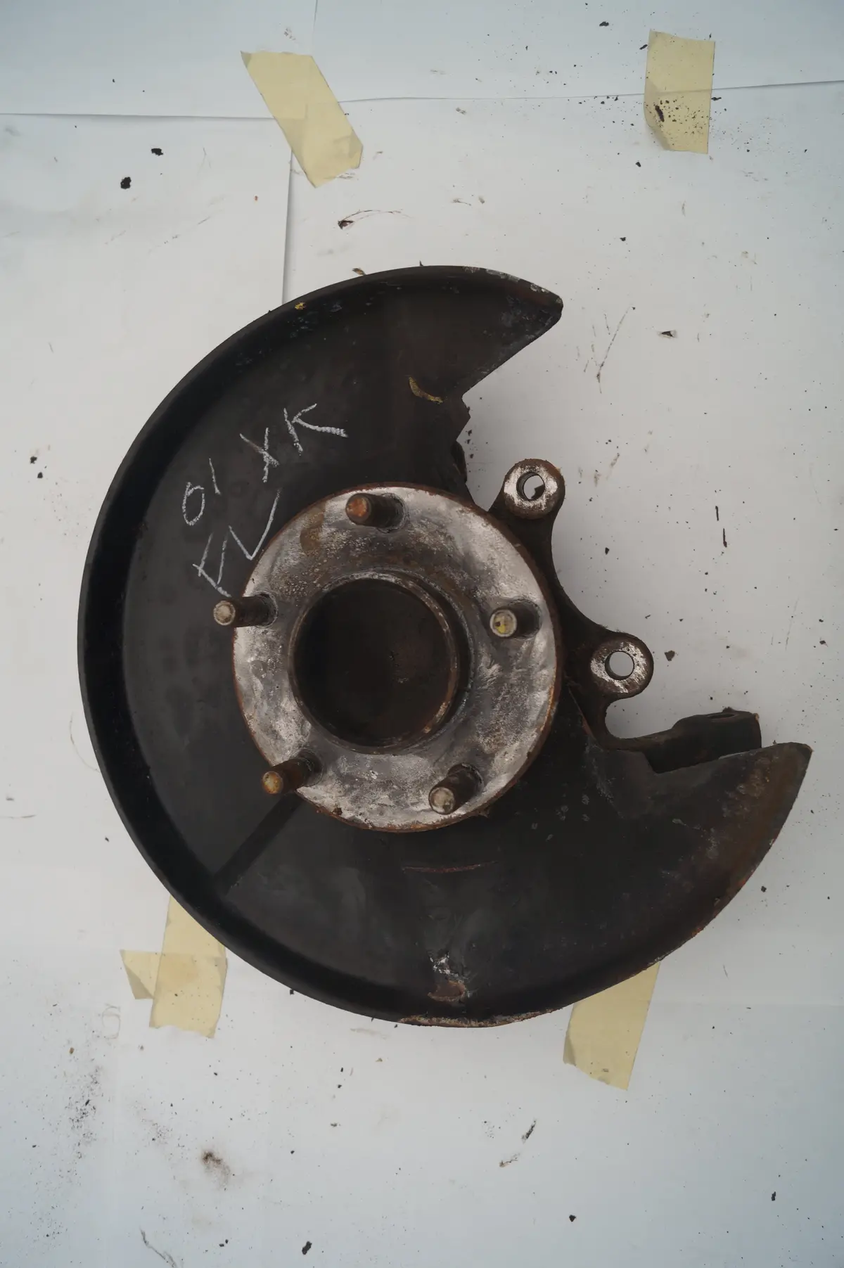 Used Jaguar Front Wheel Hub Assembly Part #C2d38988. Fits Jaguar Xk,Xkr,Xj8,Vdp,Jaguar Super V8 2005-2009 1