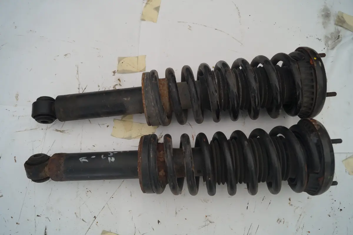 Used Jaguar Rear Shock Absorber Assembly Part #Mja3540de. Fits Jaguar Xk8,Xkr 1997-2006 1