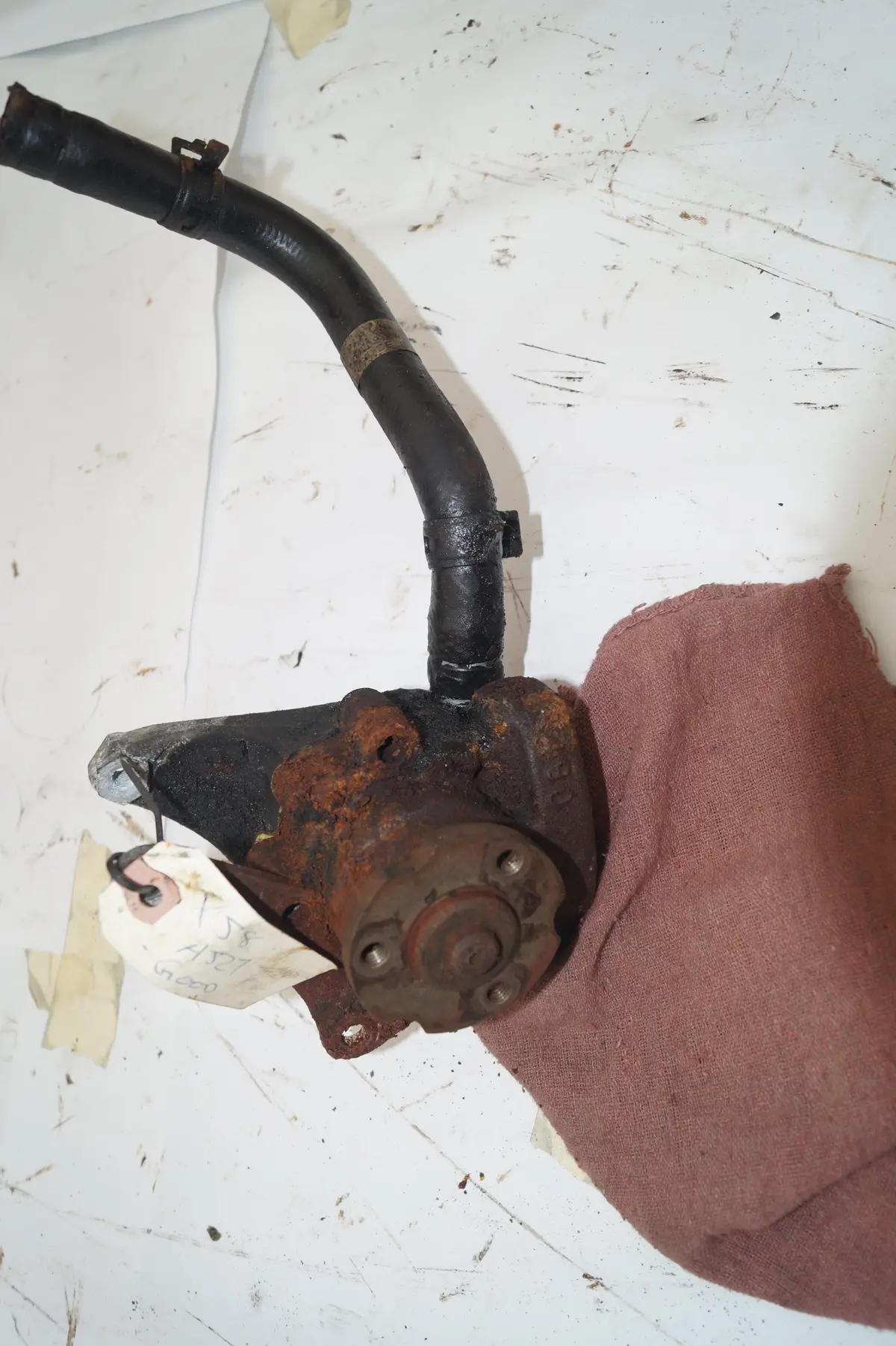 Used Jaguar Power Steering Pump Part # Mja8111bh. Fits Jaguar Xj8,,Xjr,Xk8 1997-2002 1