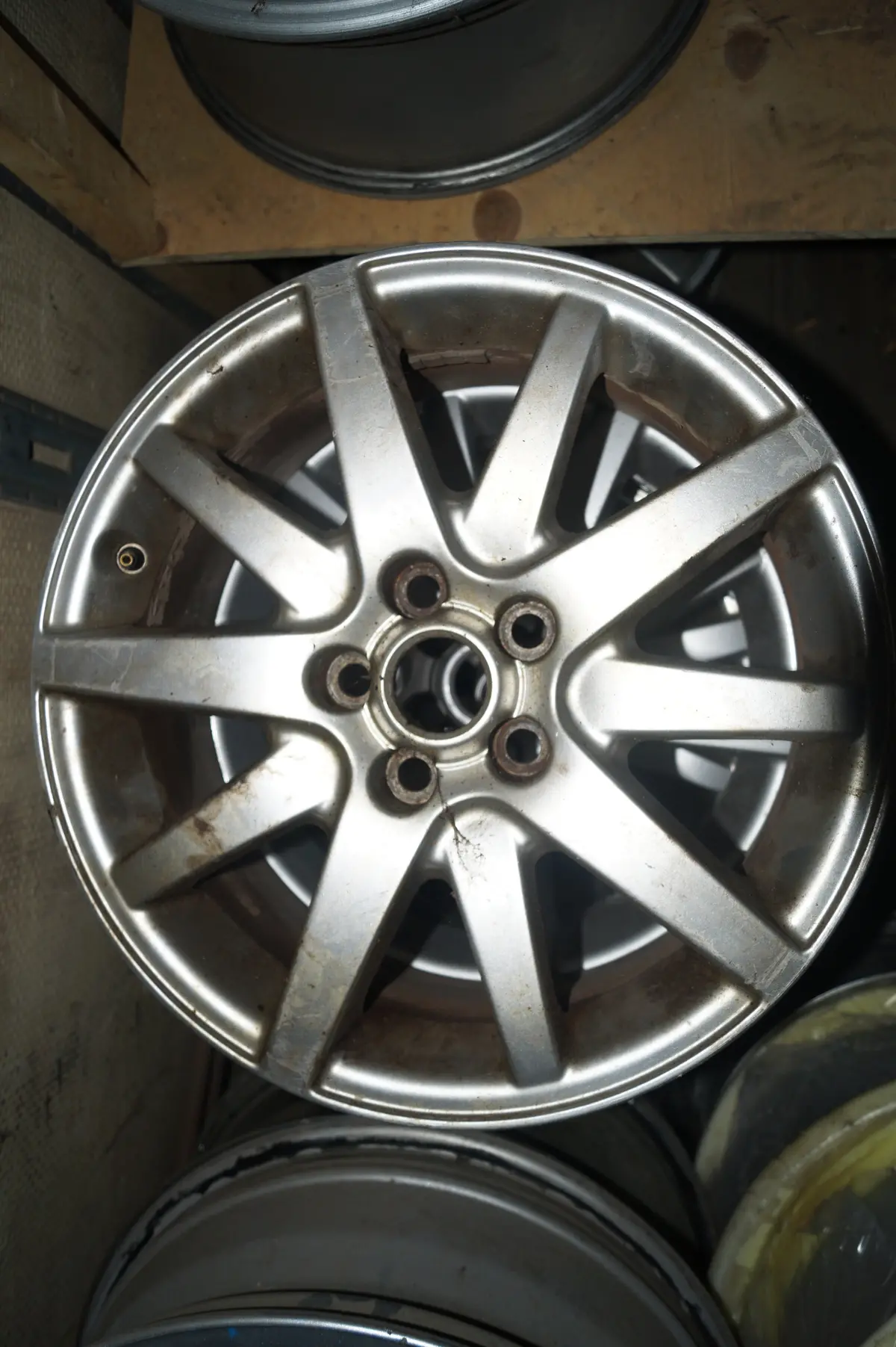 Used Jaguar  17" Rims Part #Xr843333. Fits Jaguar S Type 3.0L And 4.0L Petrol Engine 2000-2002 1