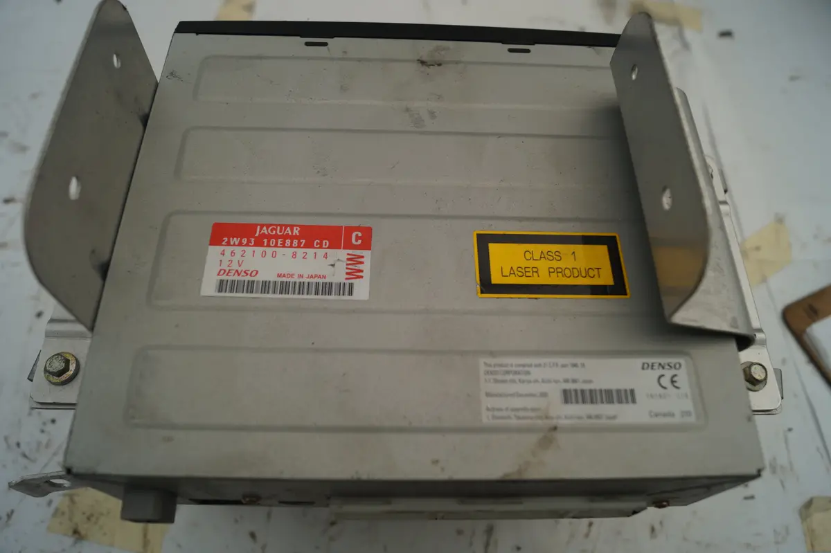Used Jaguar Gps Navigation Control Module Part #Ljd2442abe. Fits Jaguar Xj8,Xk8,Xkr 2000-2006 1