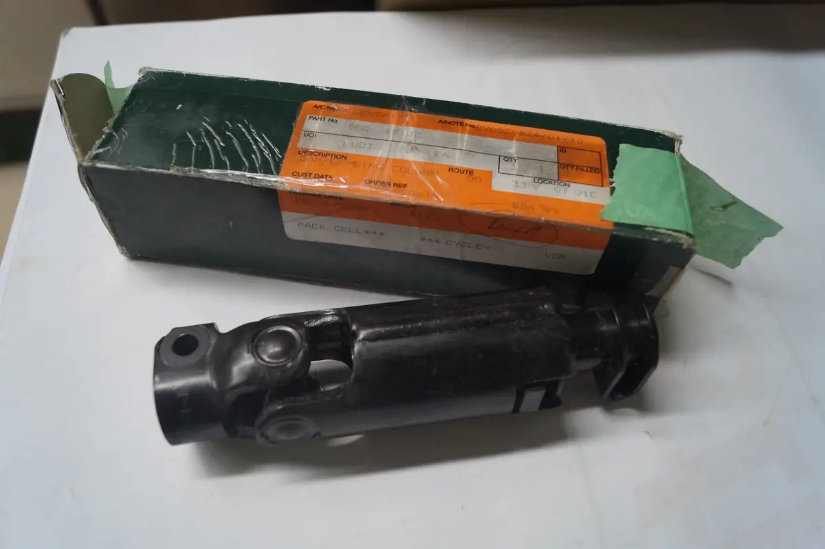 New Jaguar Steering Column Joint Assembly Part #Bec15132. Fits Jaguar Vdp,Xj6,Xjs 1988-1990 1