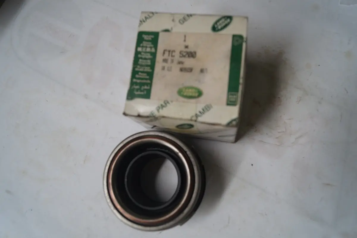 New Land Rover Clutch Release Bearing Part #Ftc5200 1