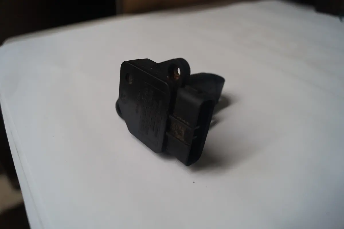 Used Land Rover Air Flow Meter Part #Phf000140 1