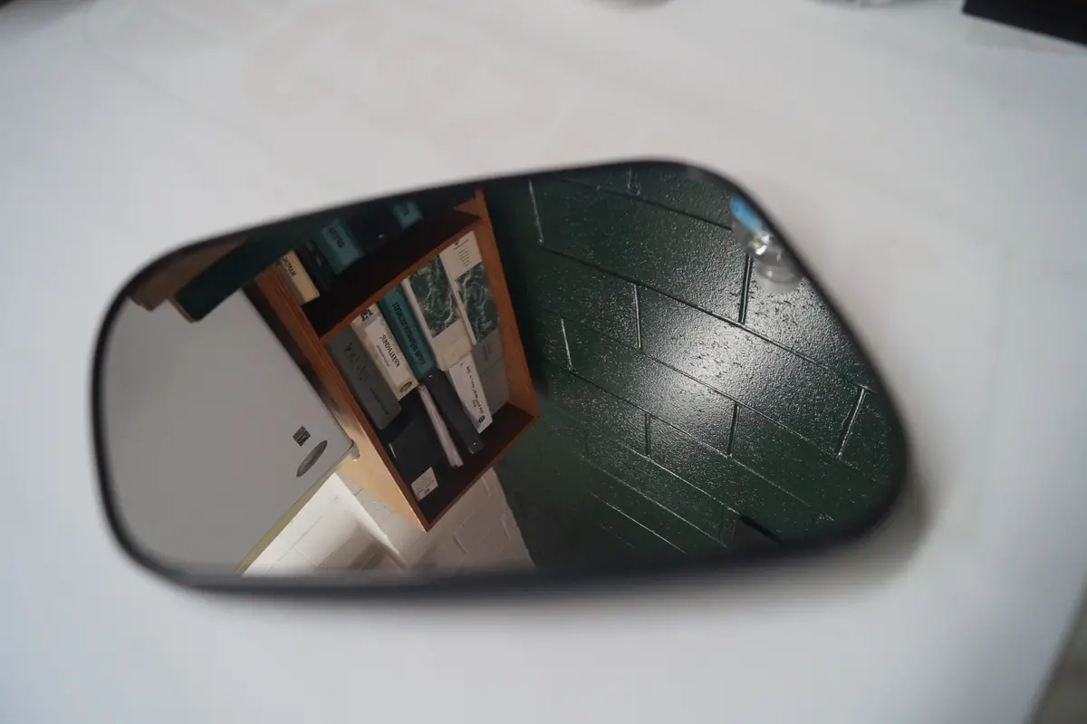New Land Rover Rear Door Mirror Glass Part #Crd100640 1