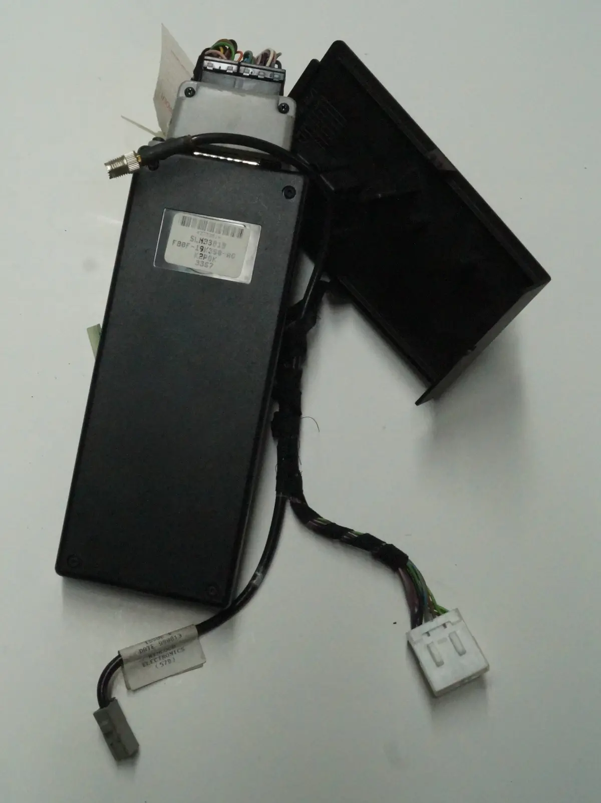 1998 Jaguar Xj (X308) Cell Phone Communication Module | Part # - F80f-19K350-Ag 1