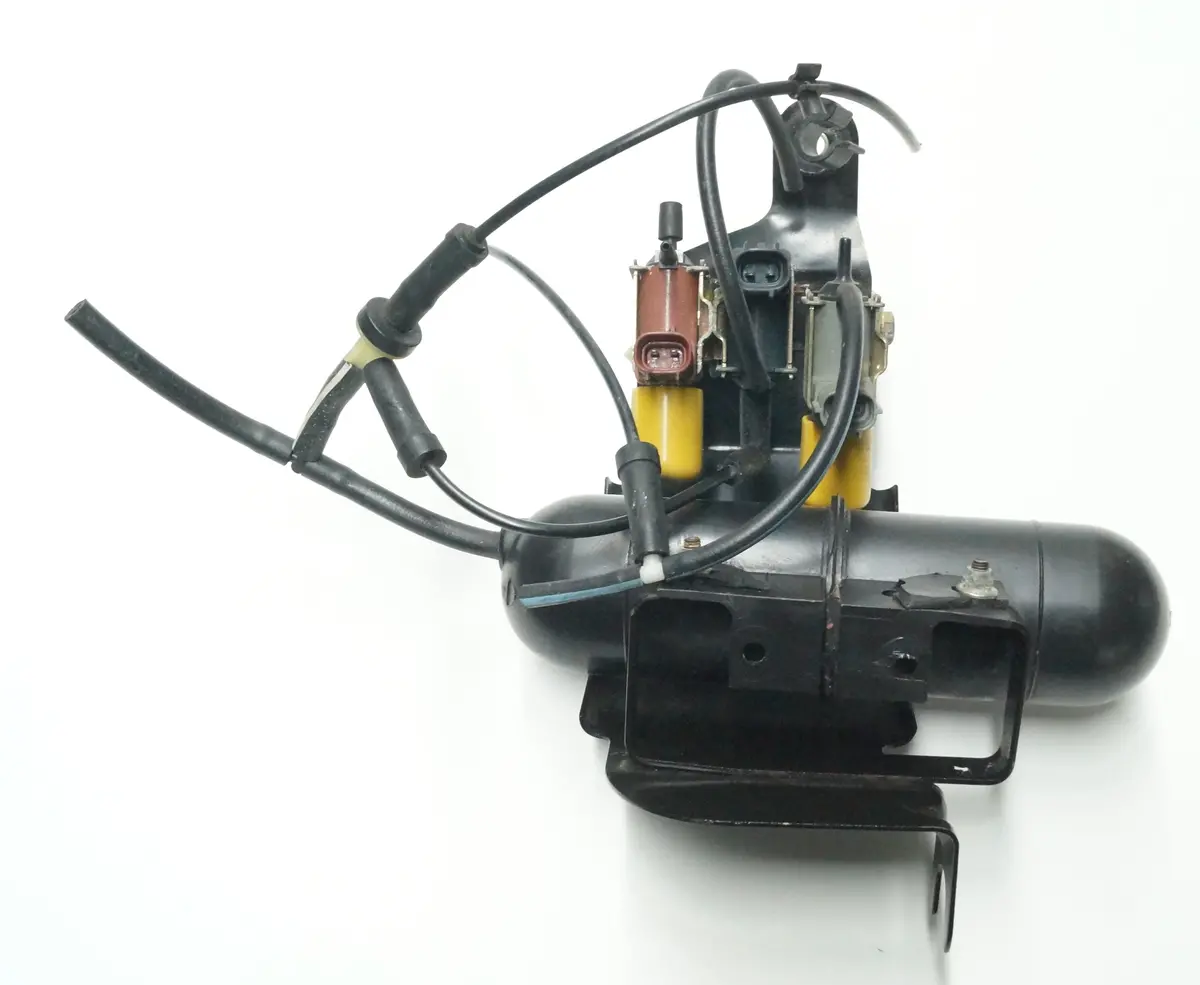 1997 - 2003 Jaguar Xk (X100) Vacuum Valve Solenoids And Canister | Part # - Lja1530bb 1