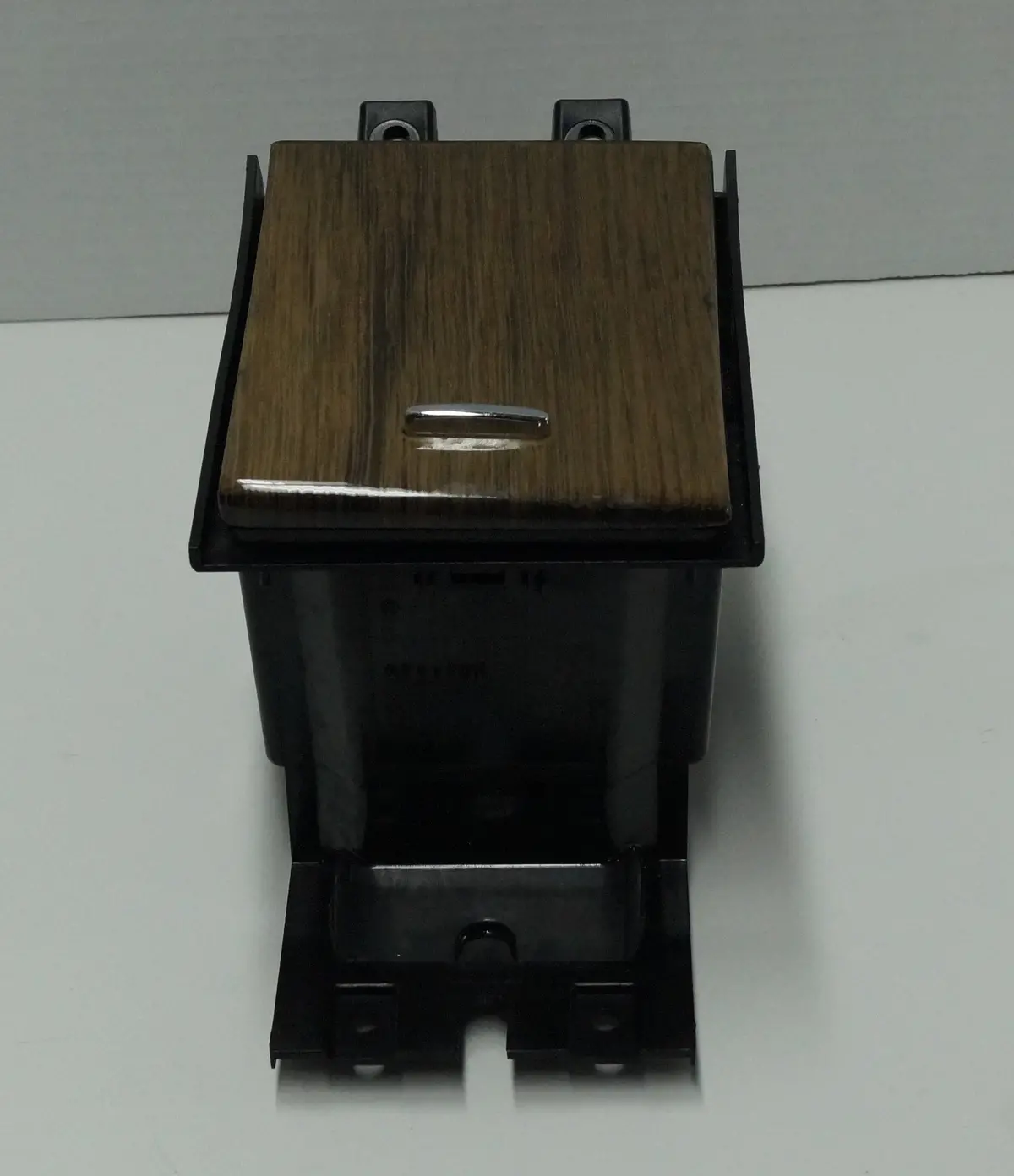 2009 - 2015 Jaguar Xf (X250) Center Console Cup Holder | Part # - 8X23-600D00-A 1