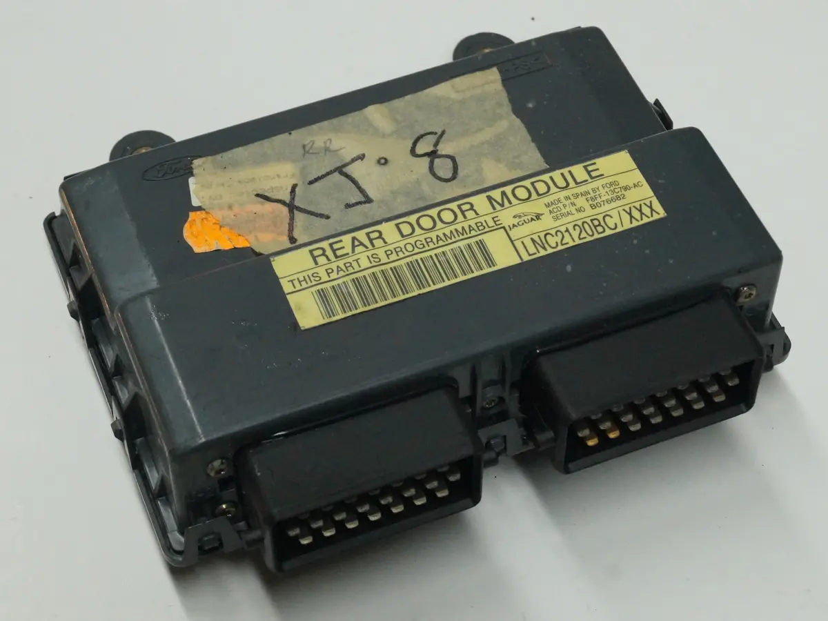 1998 - 2003 Jaguar Xj (X308) Rear Door Module | Part # - Lnc2120bc 1