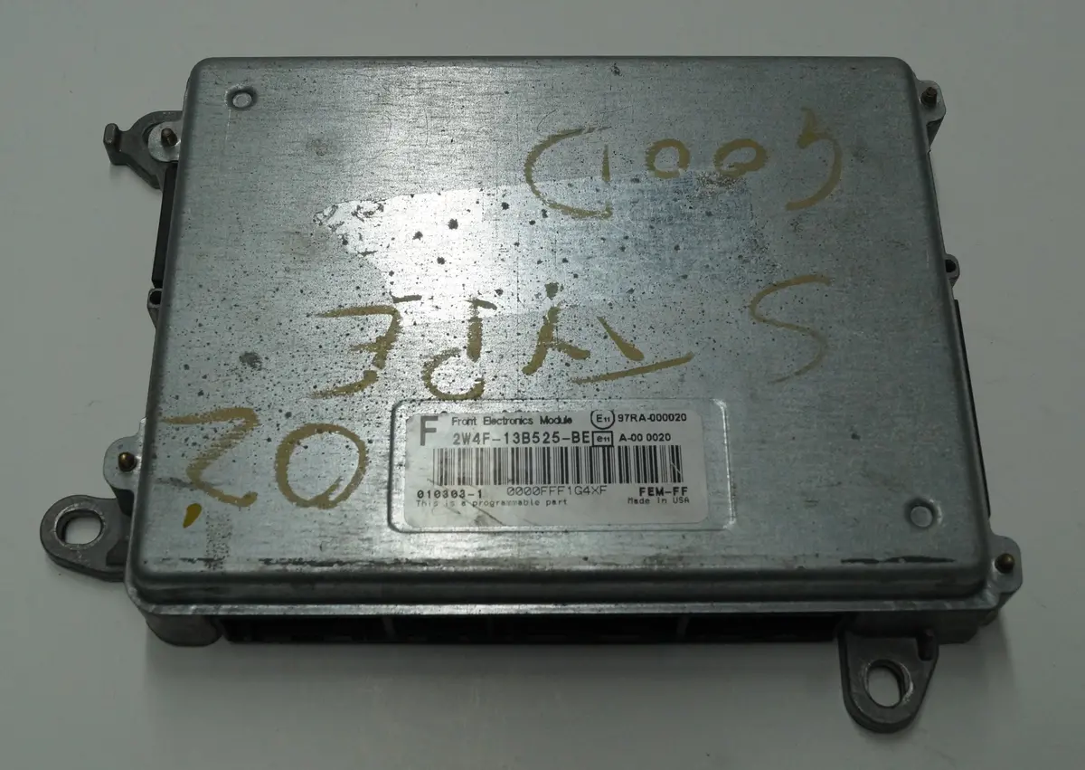 2003 - 2005 Jaguar S-Type (X200) Body Control Module | Part # - 2W4f-13B525-Be 1