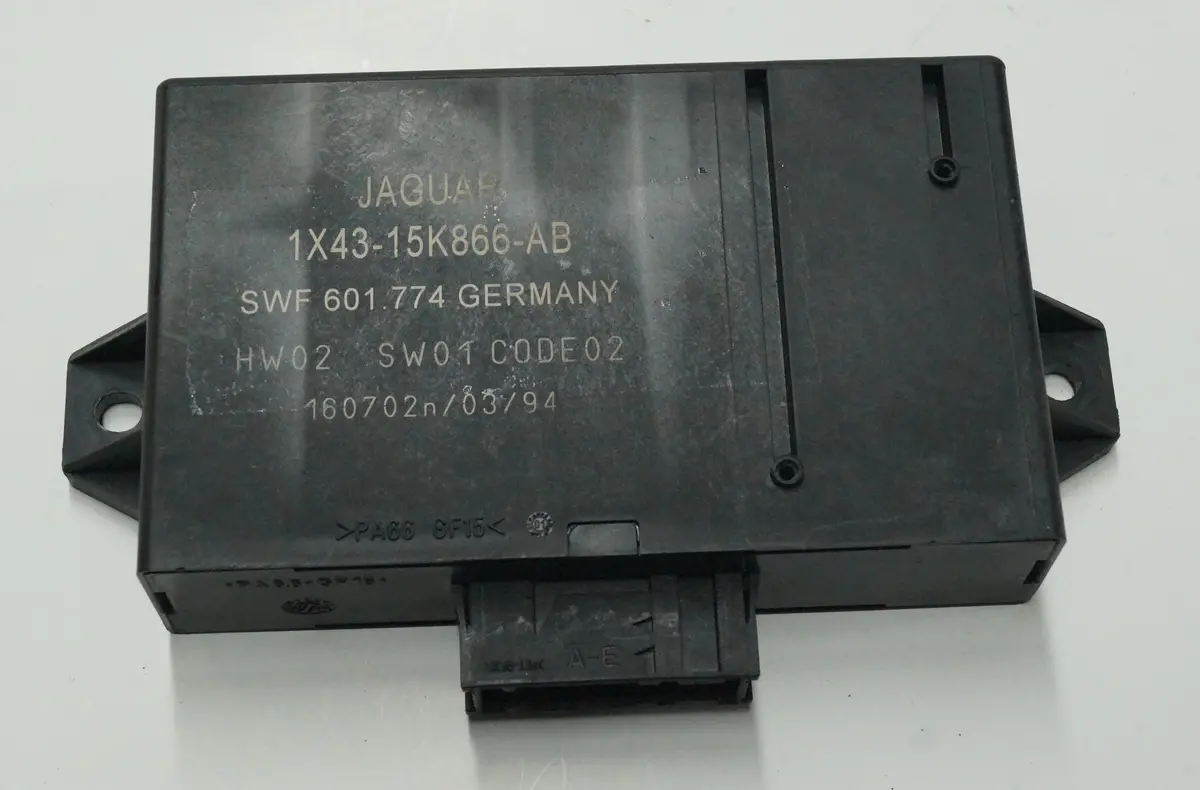 2002 - 2008 Jaguar X-Type (X400) Parking Aid Control Module | Part # - 1X43-15K866-Ab 1