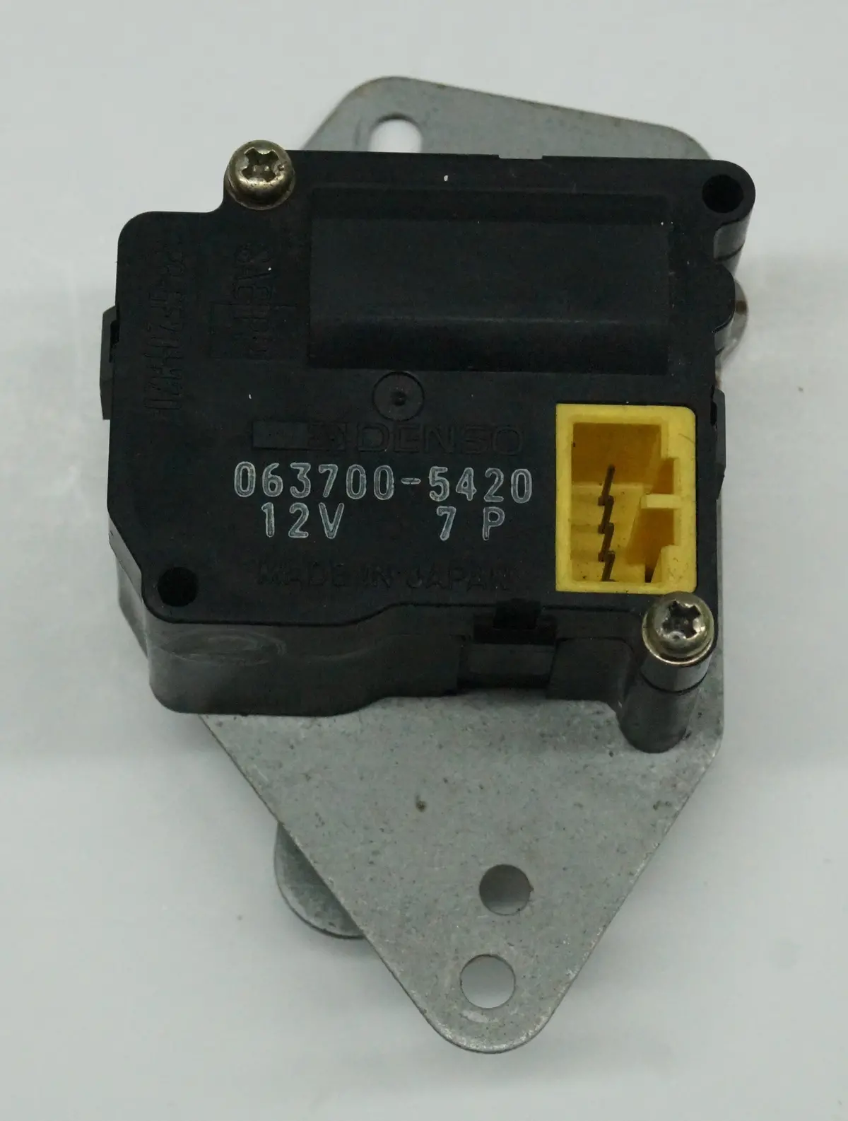 1995 - 1997 Jaguar Xj (X300) Hvac Door Flap Actuator | Part # - 063700-5420 1
