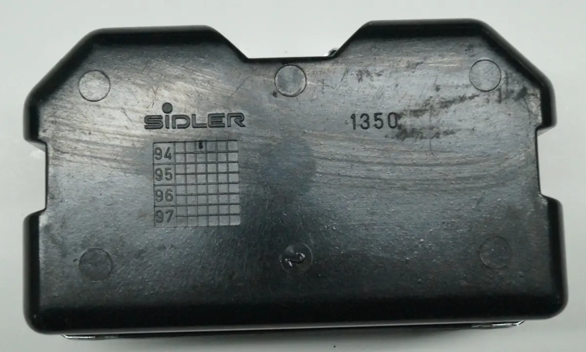 1995 - 1997 Jaguar Xj (X300) / Jaguar Xj (Xj40) Front Ash Tray 2