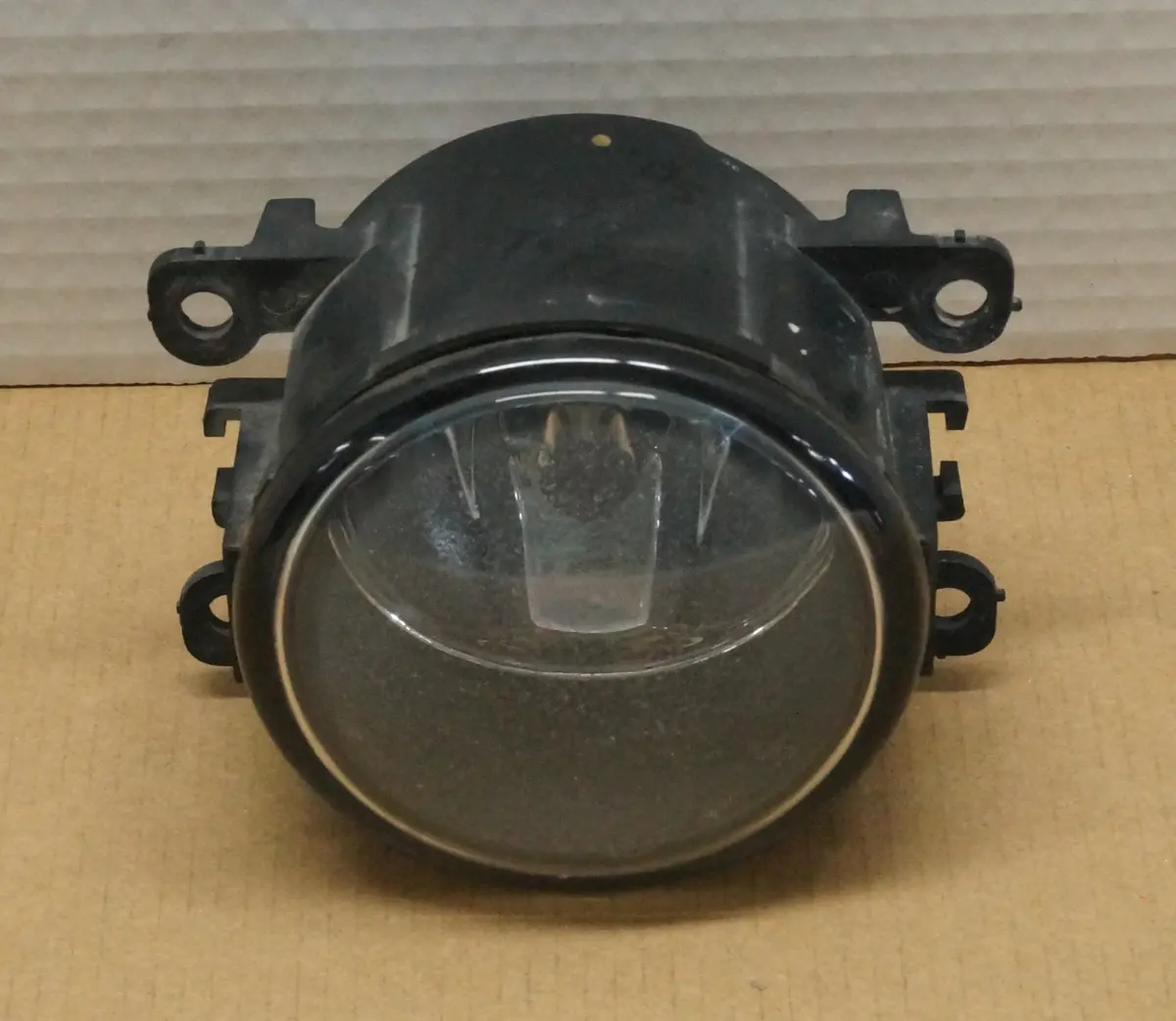 2005 - 2008 Jaguar S-Type (X200) Fog Light (Left Or Right) |  Part # - 4R83-115200Aa 1