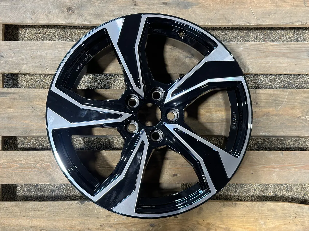 Dezent Kb Dark Black Polished 8X18 Et48 5X108 1
