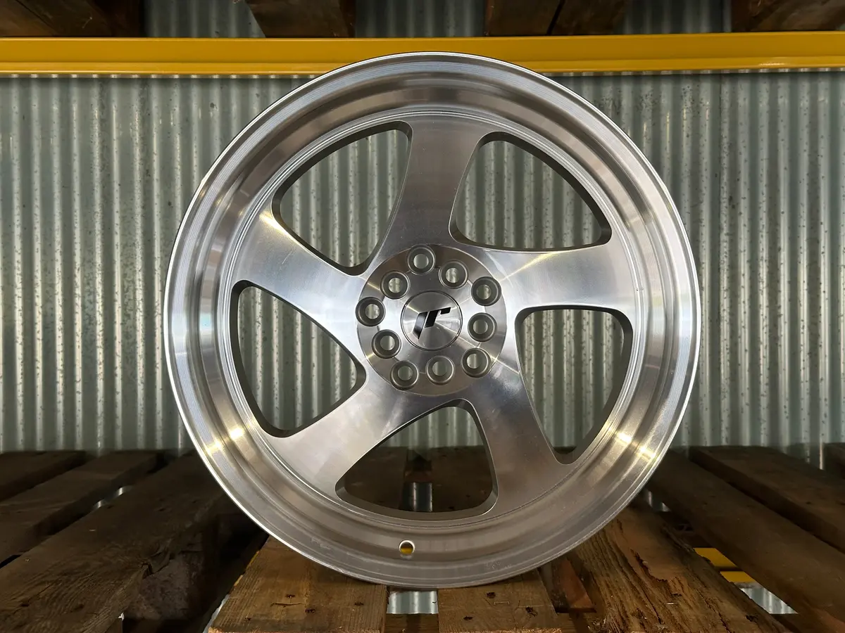 Japan Racing Jr15 Silver 9.5X18” 1