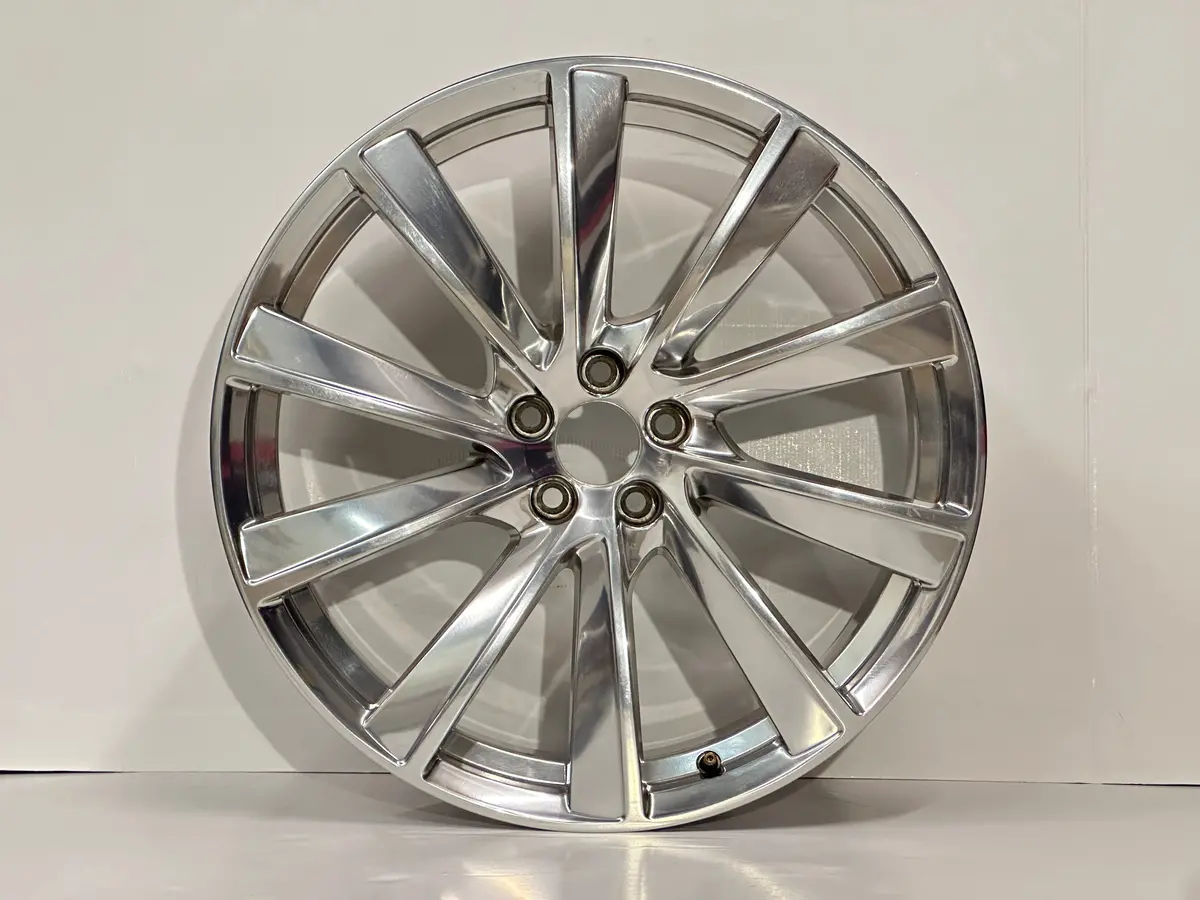 Volvo Original Aluminiumfälg 21" 10-Spoke Turbine Polished 1