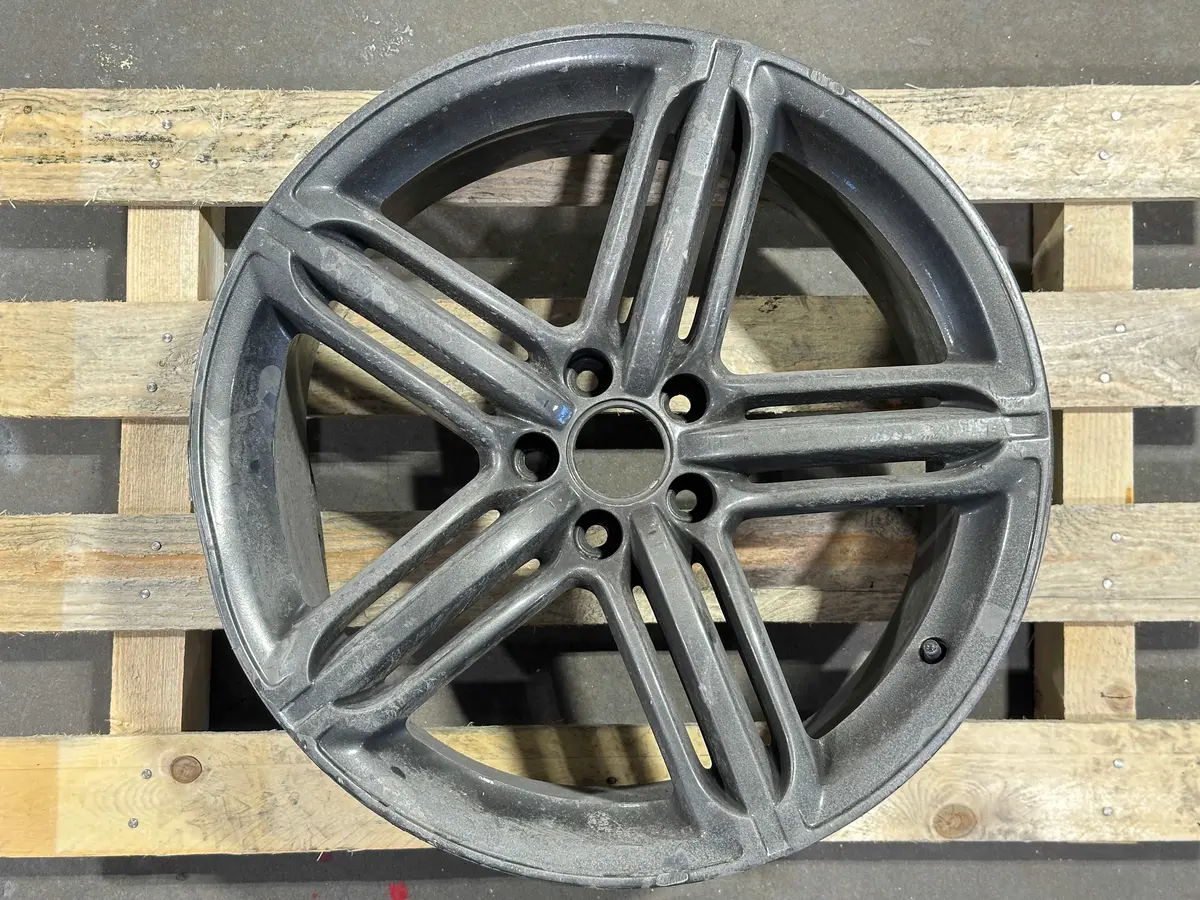 Audi Original 20” 5 Segment Three Spoke - 4H0601025t 1