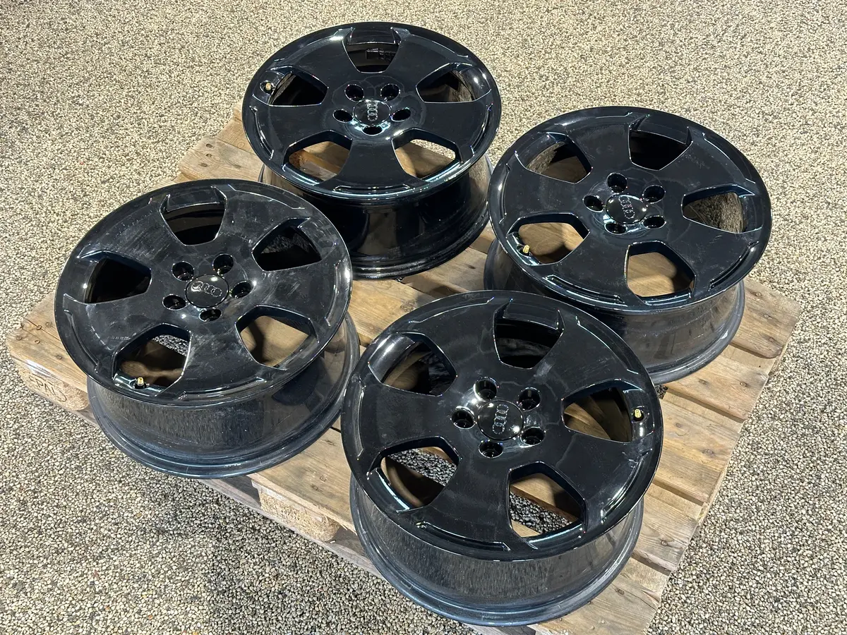 17” Audi Original Aluminiumfälgar Speedline - 5X112 / 8P0601025g 1