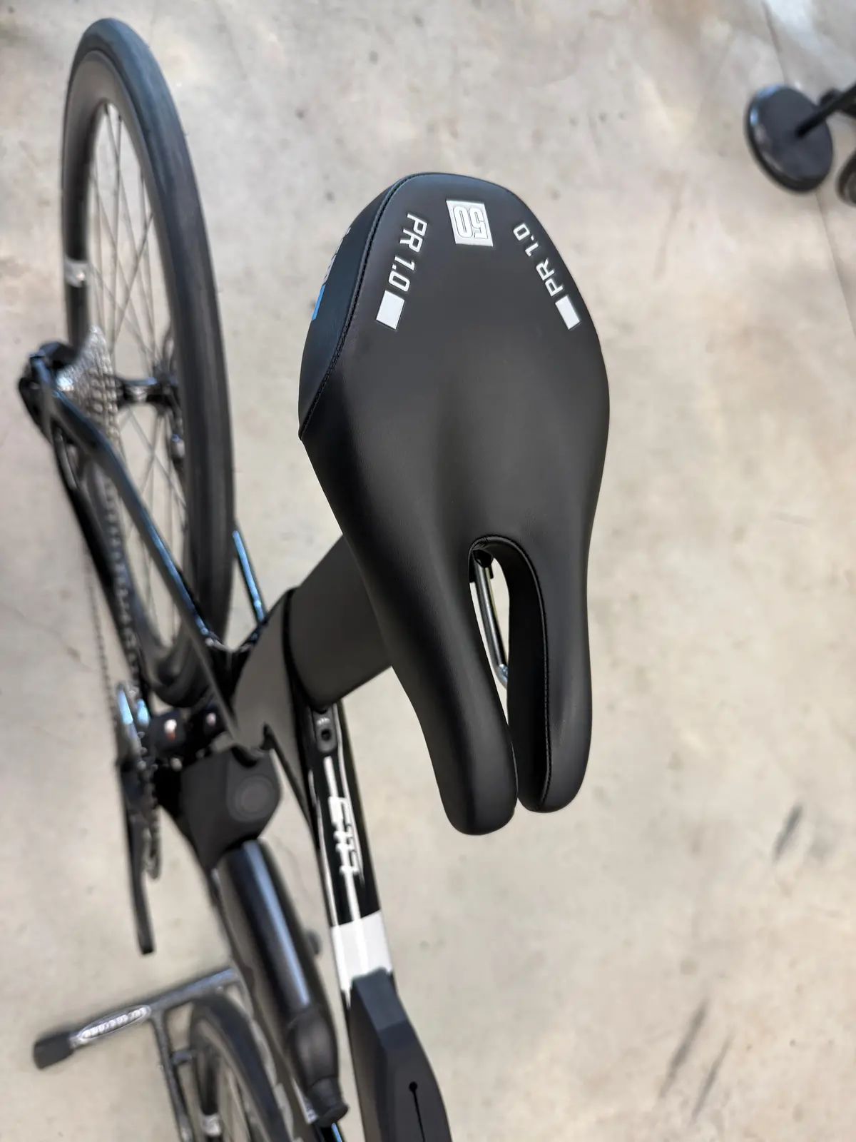 Argon 18 E-117, Shimano 105 Di2, Atten Carbon Wheels - 2026 4