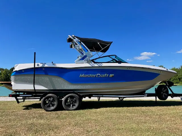 2024 Mastercraft Xt24 1