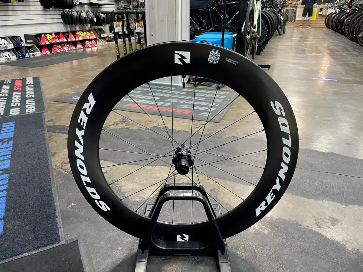 Reynolds Ar80 Disc Carbon Clincher Tubeless Wheelset - White Lettering 1