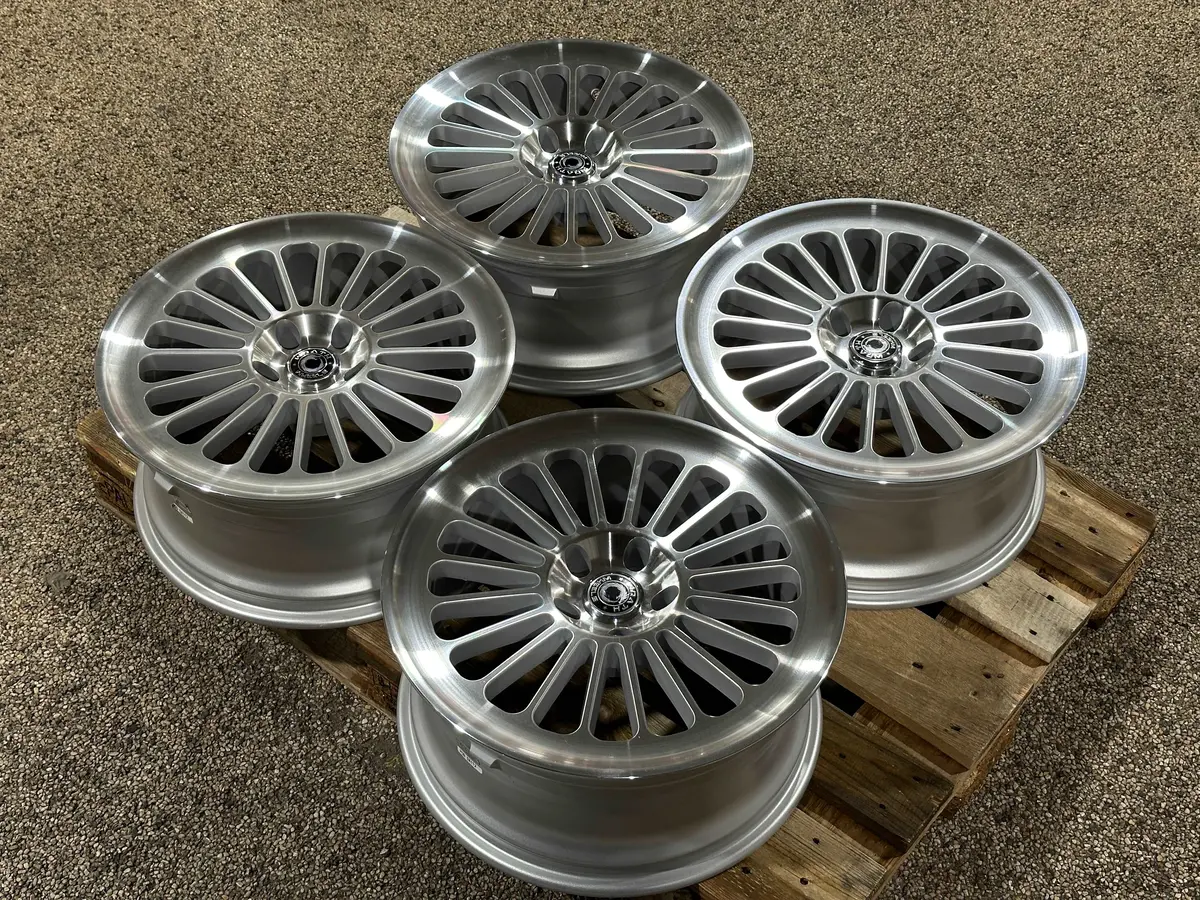 18" Wrath Wheels Wf8 Silver Polished Face - 5X112 1