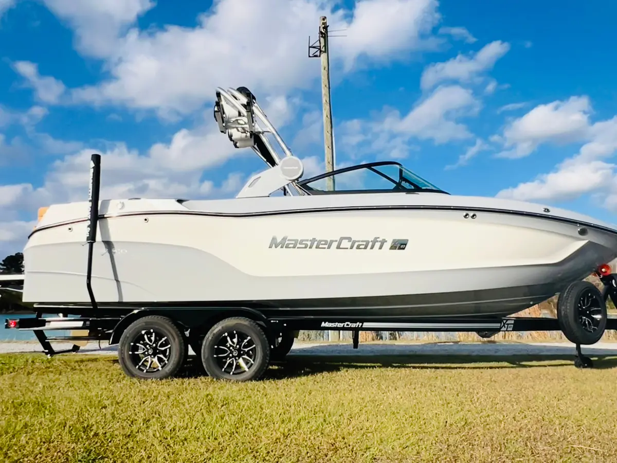 2026 Mastercraft Xt23 1