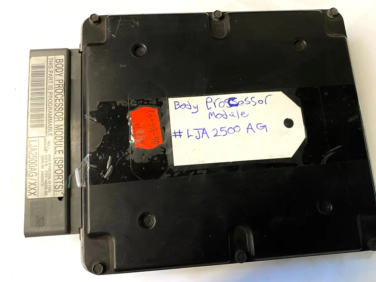Used Jaguar Body Processor Module Part #Lja2500ag. Fits Jaguar Xk8 1997-1998 1
