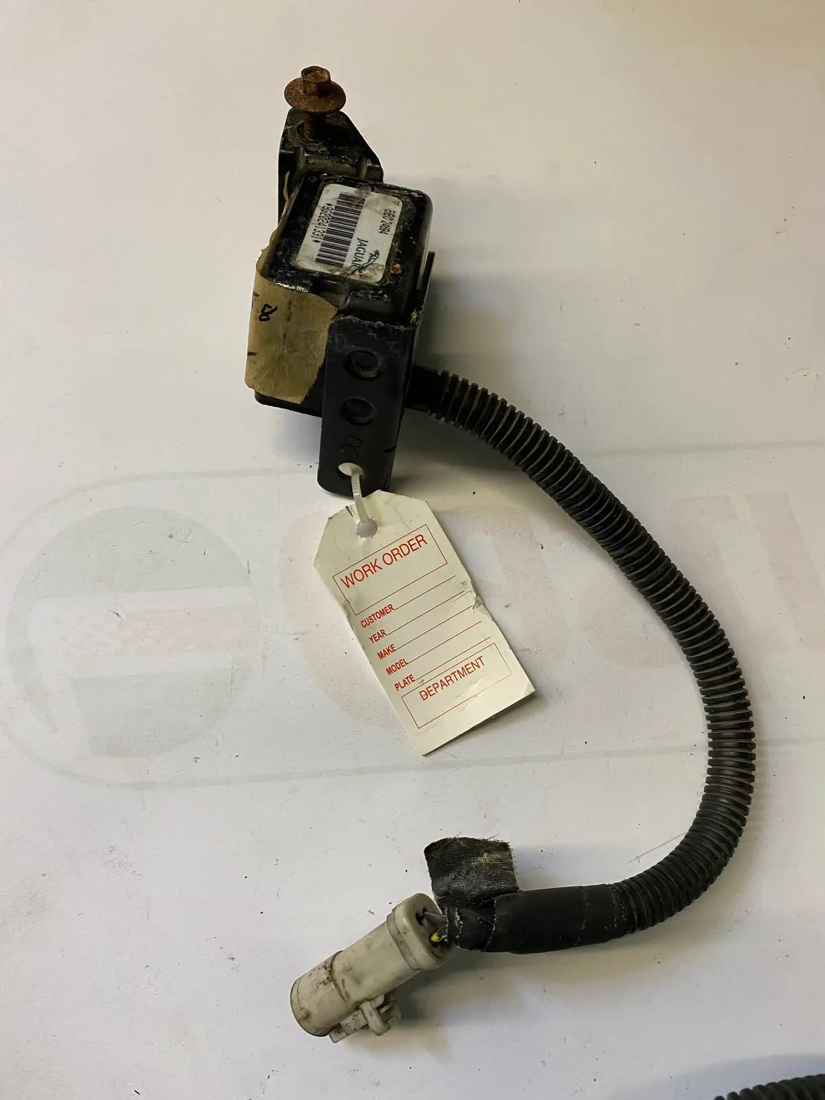 Used Jaguar Crash Impact Airbag Sensor Part #Bec24694 1