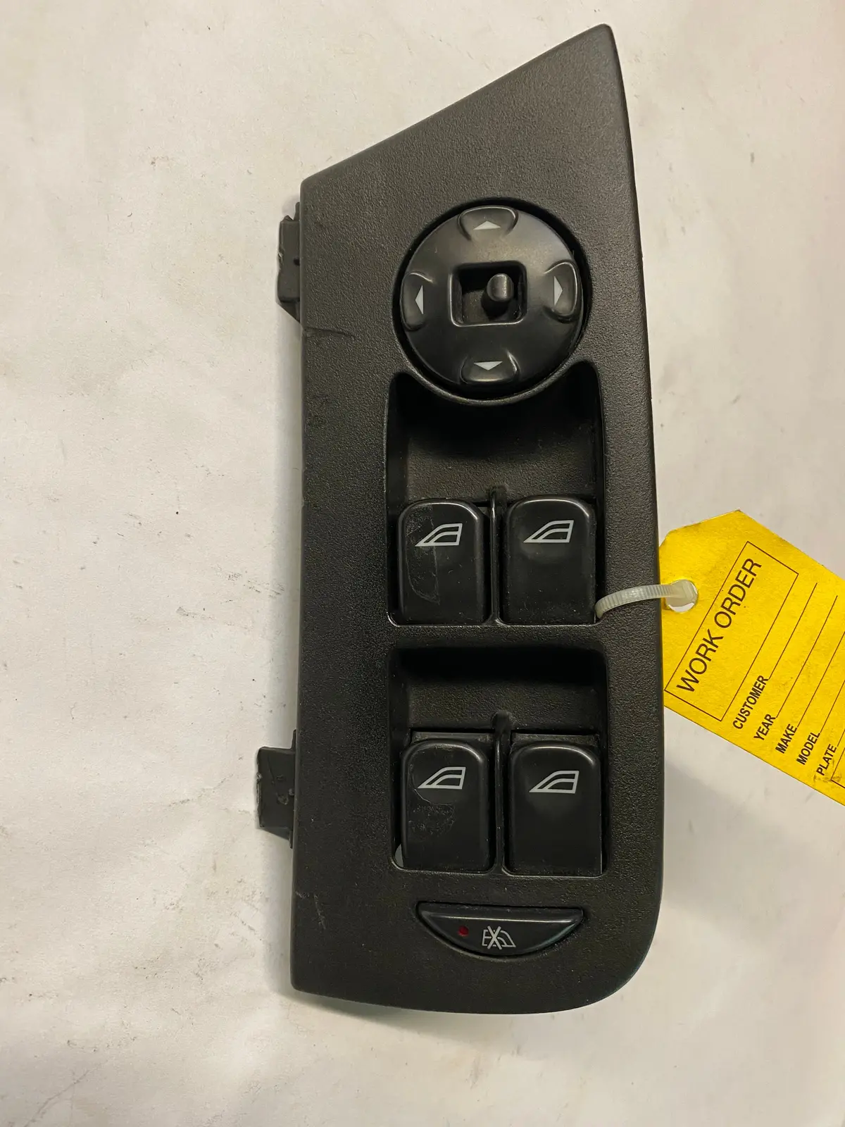 Used Jaguar Drivers Door Switch With Mirror Adjustment Part #1X43-14D132-Ac. Fits Jaguar X Type 2002-2008 1