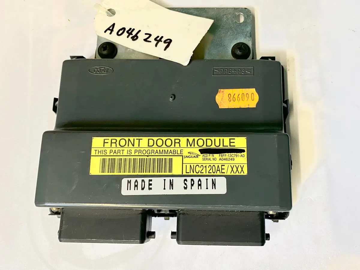 Used Front Door Module For Jaguar Part #Lnc2120ae. Fits Jaguar Xj8,Xjr 1998-2002, Jaguar Xk8,Xkr 1998-2002. 1