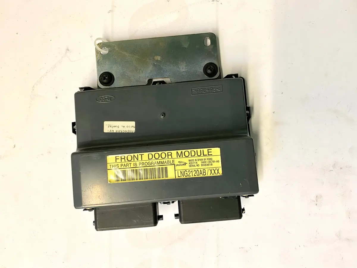 Used Jaguar Front Door Module Part #Lng2120ab. Fits Jaguar Xj8 1998-2003. 1