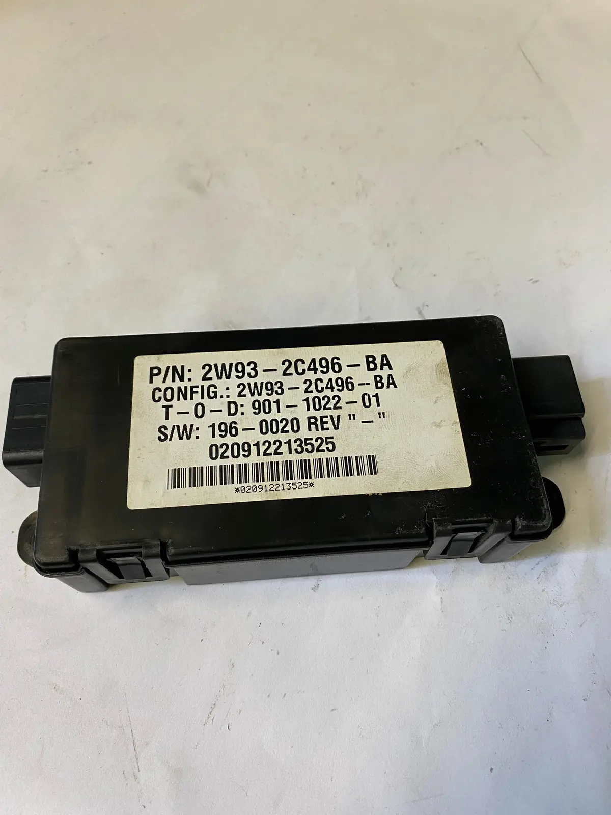 Used Jaguar Parking Brake Aid Control Unit Part #2W93-2C496-Ba/C2c33376. Fits Jaguar S Type 2002-2004,Jaguar Xj8 2004-2005. 1