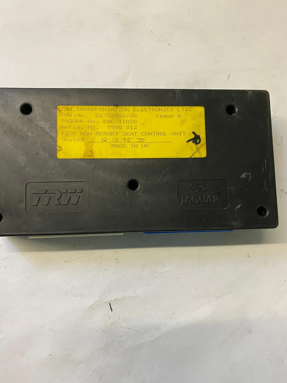 Used Jaguar Seat Control Module Part #Dbc11828. Fits Jaguar Xjr 1995-1997 1