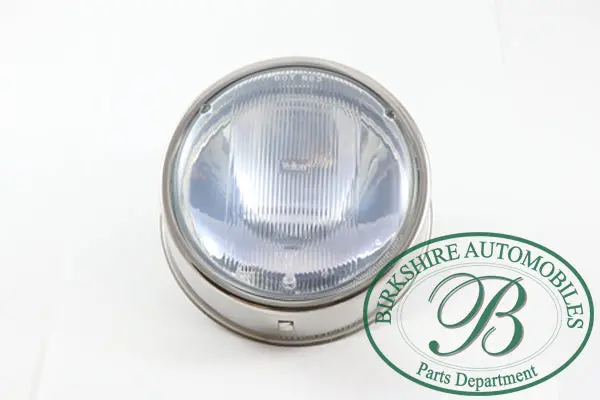 Jaguar Head Light Lens/Reflector # Jlm12113. Fits 1995-1997 Jaguar Vanden Plas, 1995-1996 Jaguar Xj12, 1995-1997 Jaguar Xj6, 1995-1997 Jaguar Xjr 1
