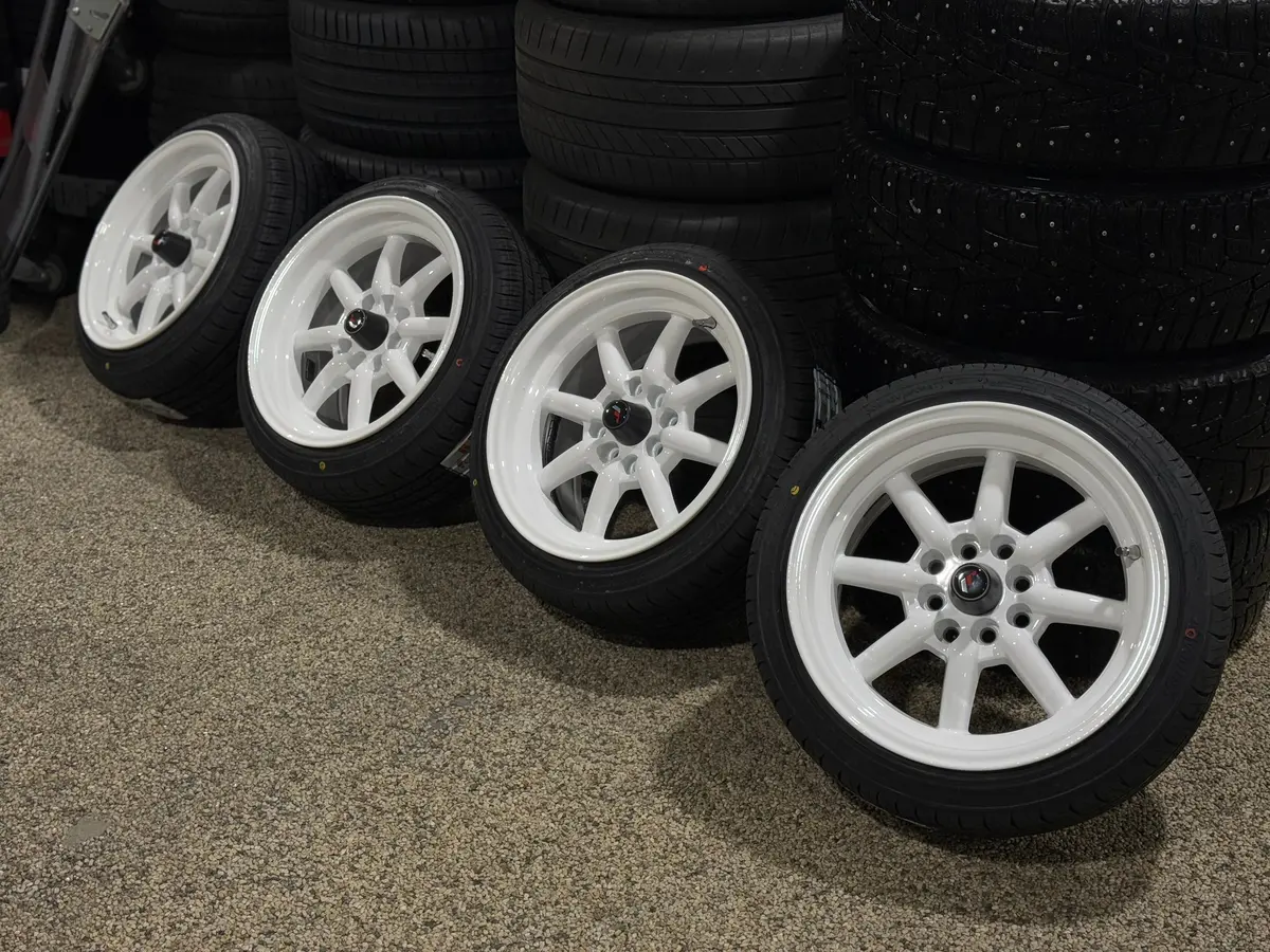 Japan Racing Jr19 15X8 Et20 4X100/114,3 Gloss White / Vit 2