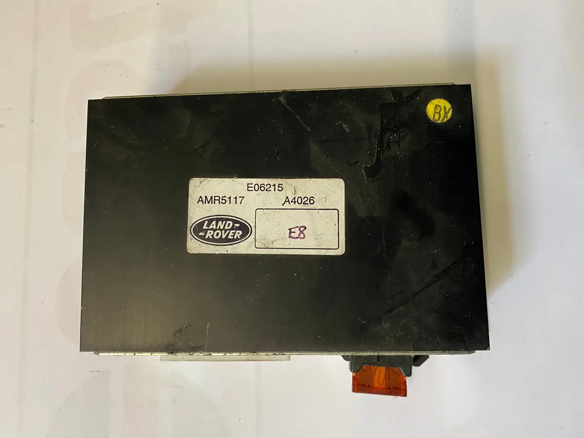 Used Land Rover Radio Audio Amplifier Part #Amr5117. Fits Land Rover Discovery 1995-1998. 1