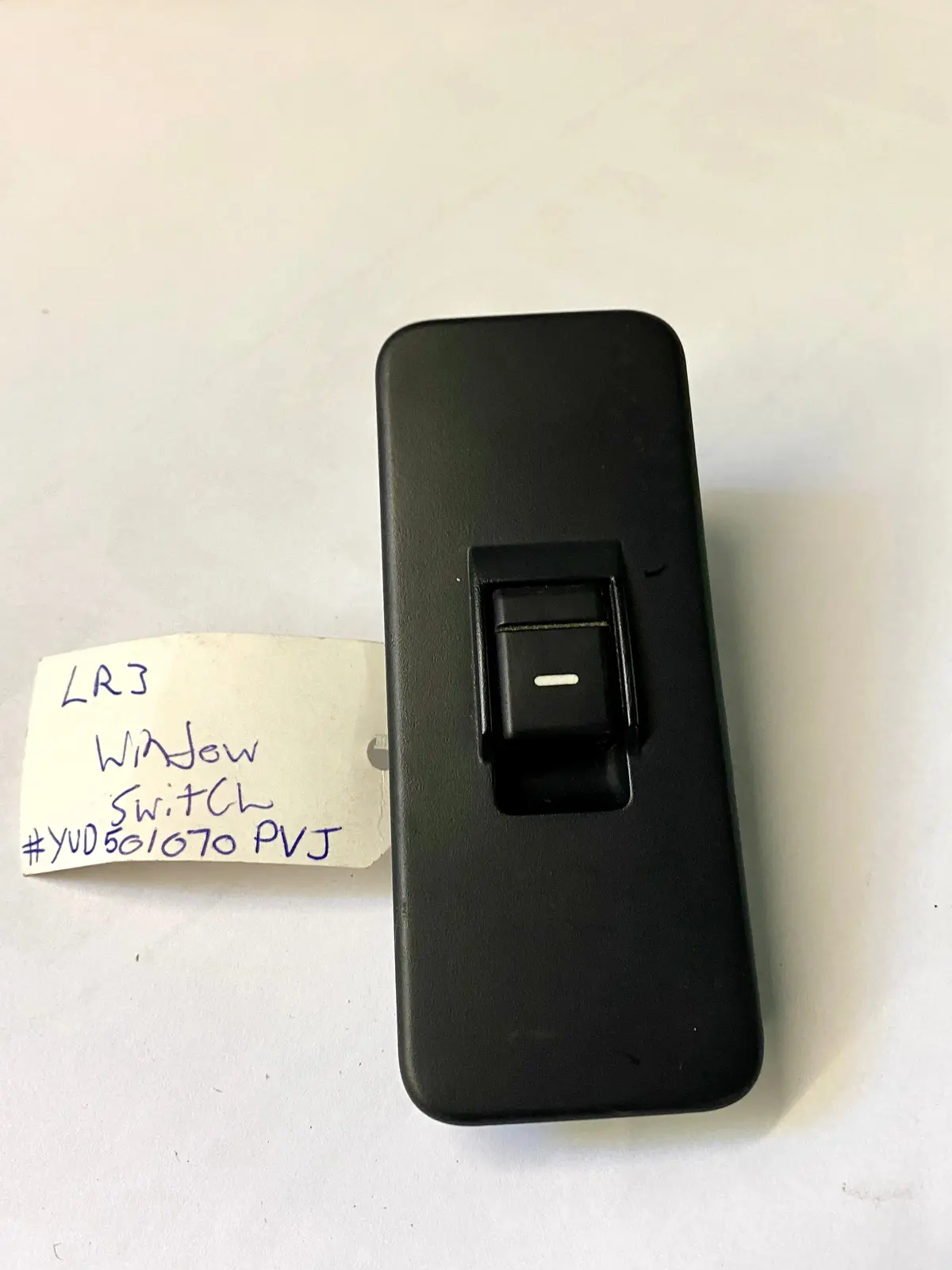 Used Land Rover Lr3 Door Window Switch Part #Yud501070.Fits Land Rover Lr3,Range Rover Sport 2005-2009 1