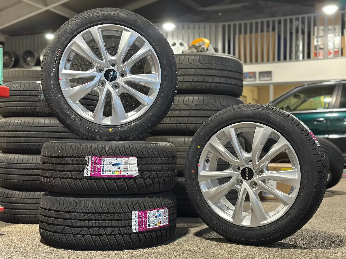 17" Volvo Kompett Vinterhjul Friktion - Oxxo Oberon 5 Silver 215/50R17 1