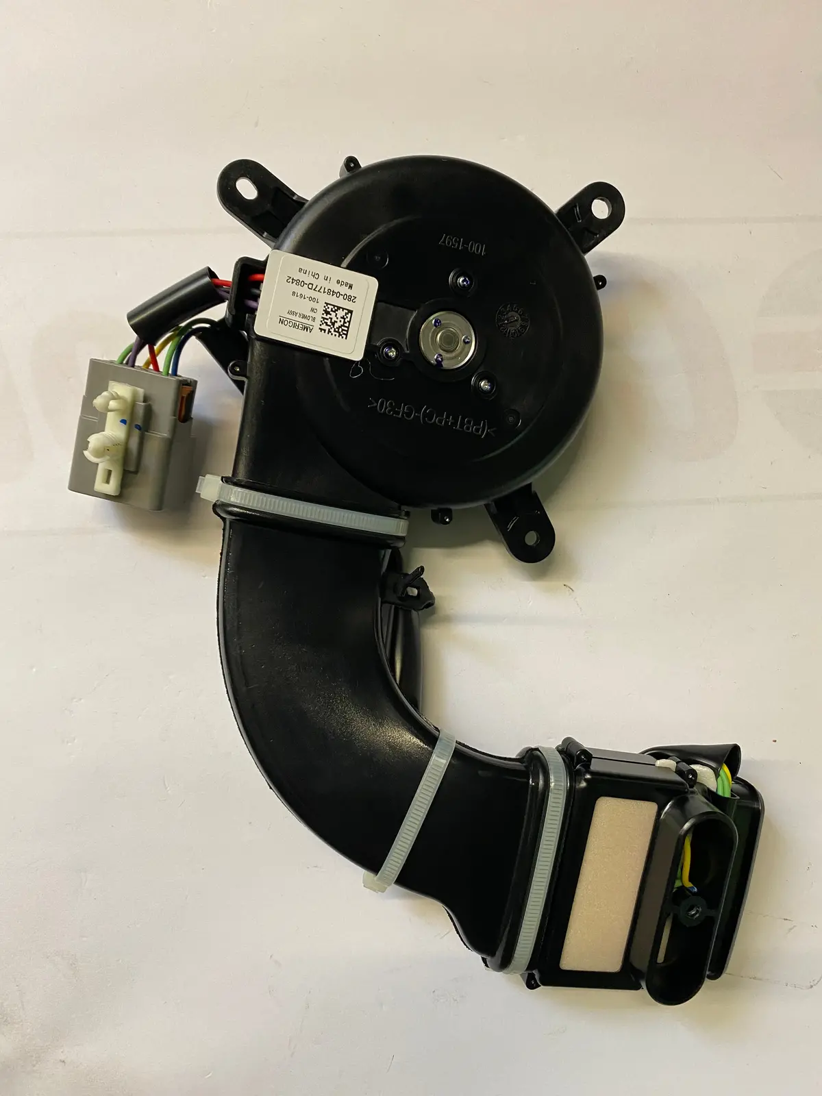 New Range Rover Tempreature Controlled Seat Blower Motor Part #Lr014532. Fits Range Rover 2007-2012. 1
