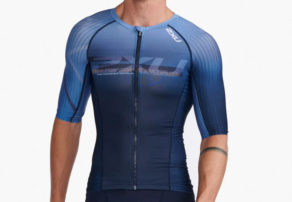 2Xu Men's Aero Sleeved Tri Top - Midnight/Turmeric 1