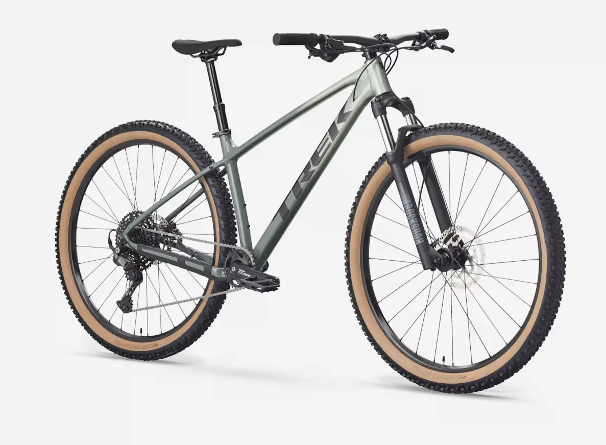 2026 Trek Marlin 6 Gen 3 - Matte Lichen/Keswick Green Fade 1