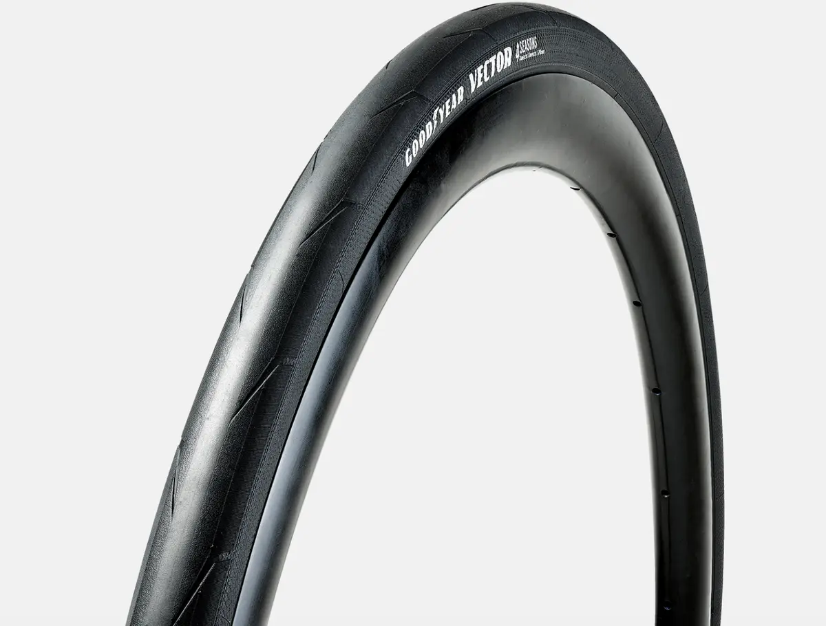 Goodyear Vector 4Seasons Tubeless Complete 1