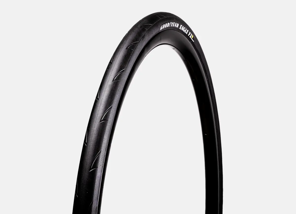 Goodyear Eagle F1 R Tubeless Complete 1