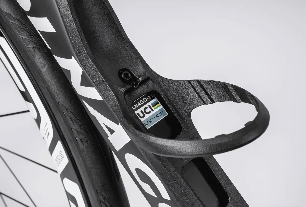 Colnago Y1rs - Shimano Dura Ace R9270 Di2 Disc, Enve Ws Ses 4.5C Wheels 16